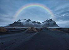 欧冠官方安装-卡瓦尼临场穿鞋遭名宿怒批 索帅：胜利能原谅一切